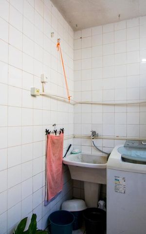 Casa à venda com 140m², 3 quartos e 1 vaga Casa à venda com 140m², 3 quartos e 1 vagaÁrea de serviço