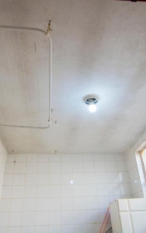 Casa à venda com 140m², 3 quartos e 1 vaga Casa à venda com 140m², 3 quartos e 1 vagaDetalhes da área de serviço