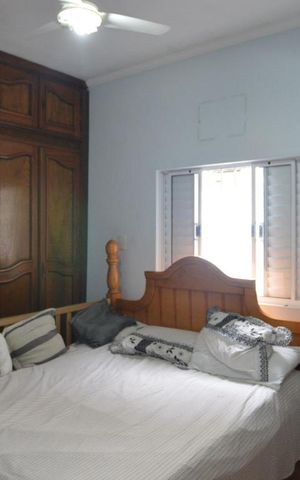 Casa à venda com 200m², 3 quartos e 2 vagasSuite 2