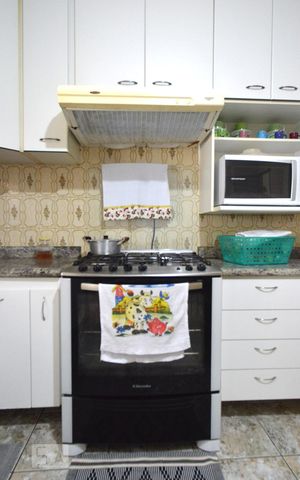 Casa à venda com 200m², 3 quartos e 2 vagasCozinha
