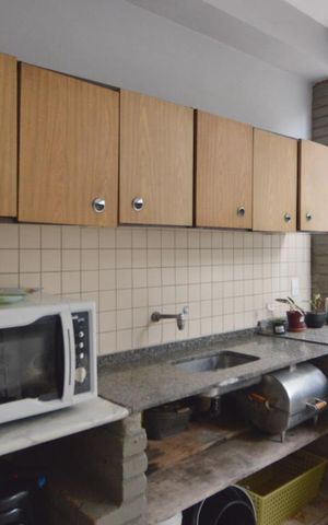 Casa à venda com 200m², 3 quartos e 2 vagasEspaço gourmet no quintal