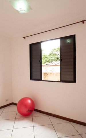 Casa à venda com 176m², 3 quartos e 2 vagas Casa à venda com 176m², 3 quartos e 2 vagasQuarto 3