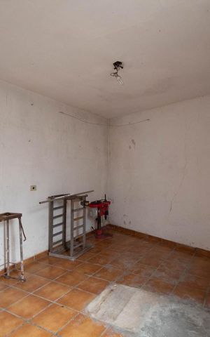 Casa à venda com 176m², 3 quartos e 2 vagas Casa à venda com 176m², 3 quartos e 2 vagasQuarto de Serviço