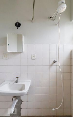Studio para alugar com 52m², 1 quarto e sem vagaBanheiro