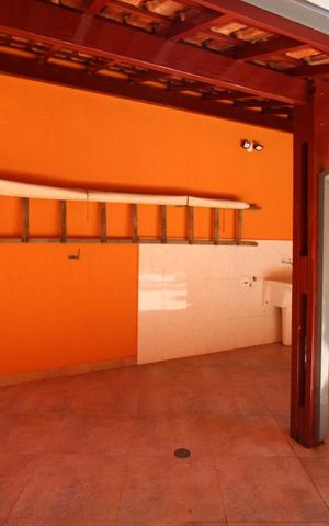 Casa de condomínio para alugar com 332m², 4 quartos e 5 vagasVista do Quarto de Serviço