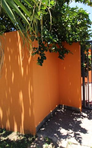Casa de condomínio para alugar com 332m², 4 quartos e 5 vagasEntrada independente