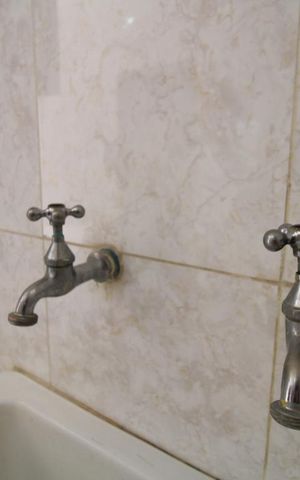 Casa de condomínio para alugar com 332m², 4 quartos e 5 vagasÁrea de Serviço
