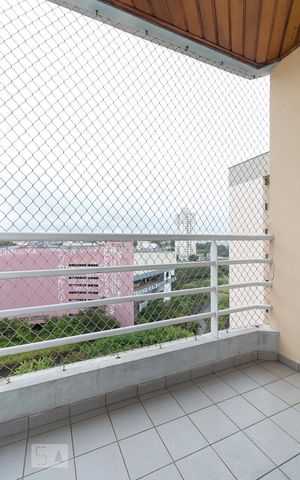 Apartamento para alugar com 60m², 2 quartos e 1 vagaVaranda