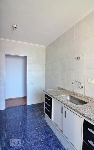 Apartamento à venda com 80m², 2 quartos e 1 vagaCozinha