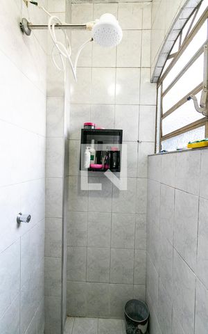 Casa à venda com 117m², 3 quartos e 3 vagasBanheiro 2