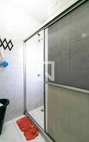 Casa à venda com 117m², 3 quartos e 3 vagasBanheiro 2