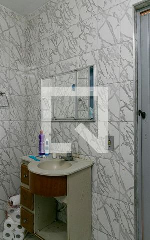 Casa à venda com 117m², 3 quartos e 3 vagasBanheiro 1