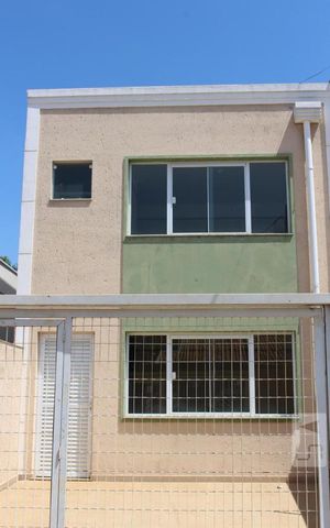 Casa à venda com 115m², 2 quartos e 1 vagaFachada