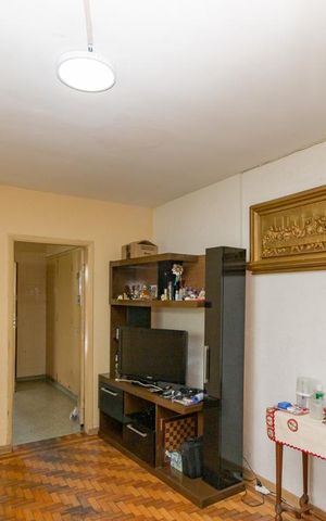 Casa à venda com 230m², 4 quartos e 2 vagas Casa à venda com 230m², 4 quartos e 2 vagasSala 1