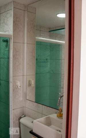 Apartamento à venda com 50m², 2 quartos e 1 vaga Apartamento à venda com 50m², 2 quartos e 1 vagaBanheiro