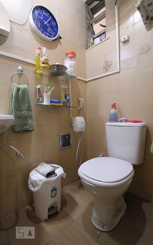 Casa à venda com 120m², 5 quartos e 3 vagas Casa à venda com 120m², 5 quartos e 3 vagasBanheiro da Suíte 1
