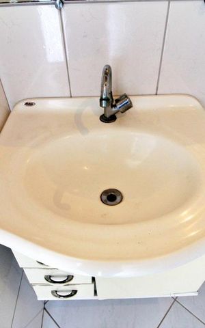 Casa à venda com 100m², 2 quartos e 10 vagasBanheiro de Serviço
