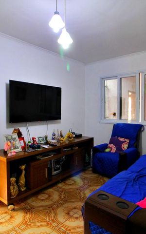 Casa à venda com 100m², 2 quartos e 10 vagasSala