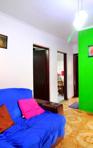 Casa à venda com 100m², 2 quartos e 10 vagasSala