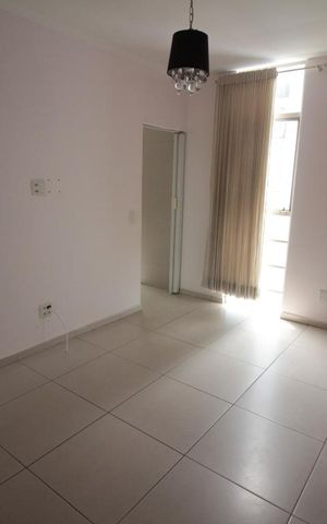 Apartamento para alugar com 55m², 2 quartos e 1 vagaSala