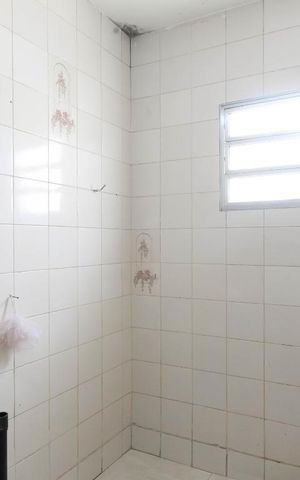 Casa para alugar com 230m², 4 quartos e 5 vagasBanheiro 2 
