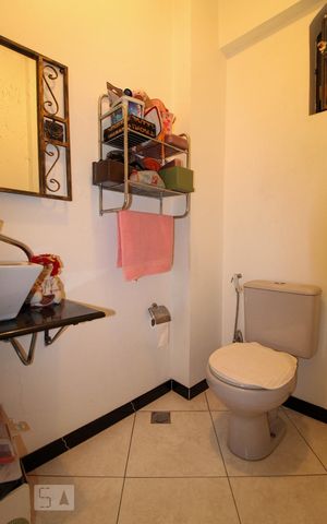 Apartamento à venda com 118m², 3 quartos e 1 vaga Apartamento à venda com 118m², 3 quartos e 1 vagaLavabo