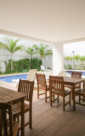 Apartamento à venda com 33m², 2 quartos e sem vaga Apartamento à venda com 33m², 2 quartos e sem vagaPiscina