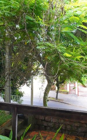 Casa à venda com 280m², 3 quartos e 2 vagasSala-Vista