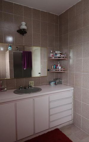 Casa à venda com 650m², 5 quartos e 6 vagasBaneheiro