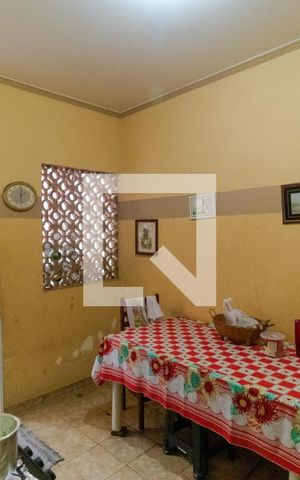 Casa à venda com 174m², 3 quartos e 5 vagas Casa à venda com 174m², 3 quartos e 5 vagasCozinha Externa