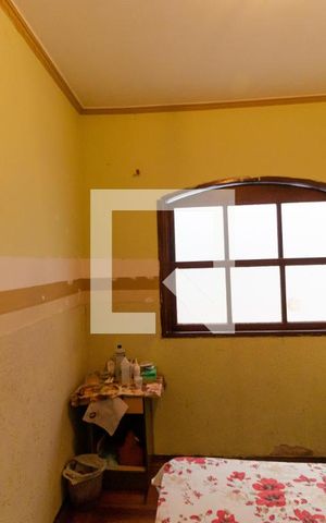 Casa à venda com 174m², 3 quartos e 5 vagas Casa à venda com 174m², 3 quartos e 5 vagasQuarto 02