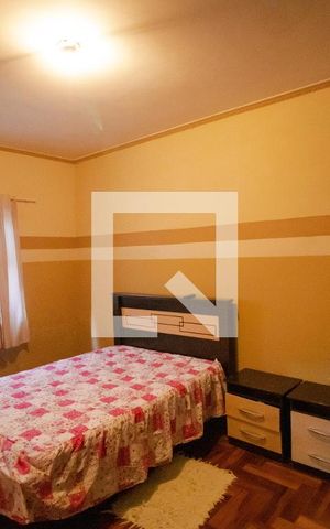 Casa à venda com 174m², 3 quartos e 5 vagas Casa à venda com 174m², 3 quartos e 5 vagasSuíte