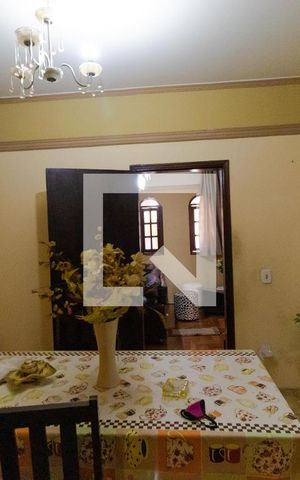 Casa à venda com 174m², 3 quartos e 5 vagas Casa à venda com 174m², 3 quartos e 5 vagasSala de Jantar