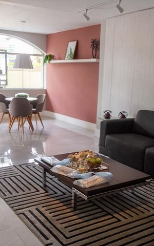 Apartamento à venda com 150m², 4 quartos e 2 vagas Apartamento à venda com 150m², 4 quartos e 2 vagasHall
