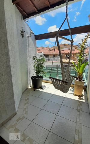 Casa à venda com 350m², 4 quartos e 4 vagasVaranda Suite 1