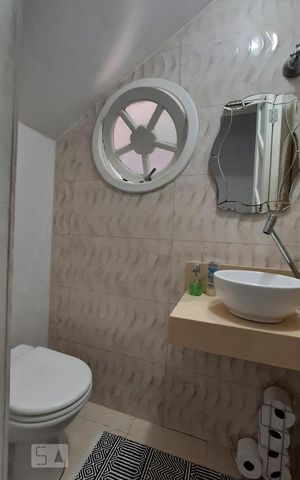 Casa à venda com 350m², 4 quartos e 4 vagasLavabo