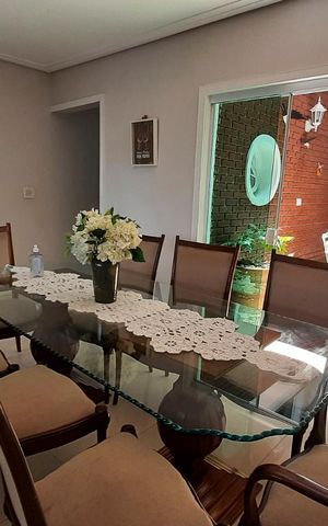 Casa à venda com 350m², 4 quartos e 4 vagasSala Jantar