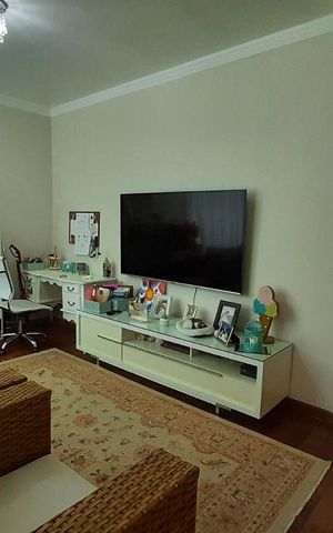 Casa à venda com 350m², 4 quartos e 4 vagasSala Estudos
