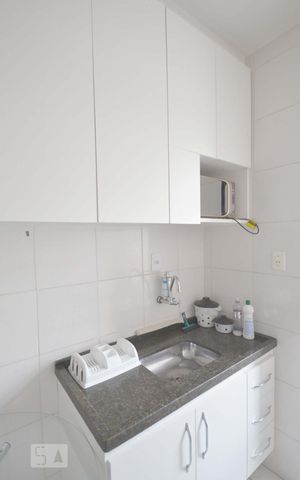 Apartamento à venda com 33m², 1 quarto e sem vaga Apartamento à venda com 33m², 1 quarto e sem vagaCozinha