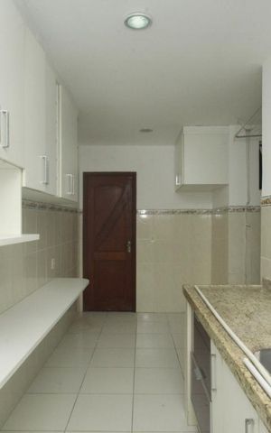 Casa à venda com 350m², 5 quartos e 1 vagaCozinha 2