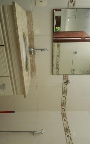 Casa à venda com 350m², 5 quartos e 1 vagaBanheiro 5