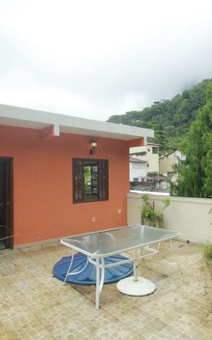 Casa à venda com 350m², 5 quartos e 1 vagaTerraço