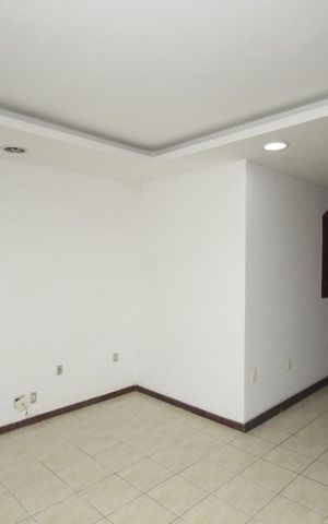 Casa à venda com 350m², 5 quartos e 1 vagaSala - Andar 2
