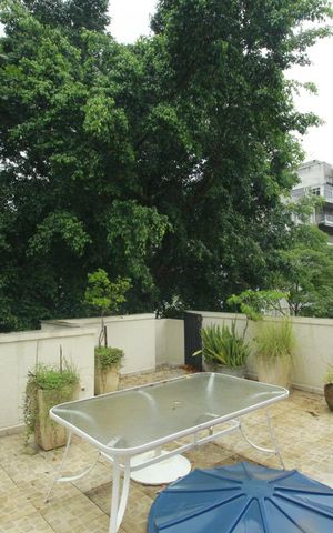 Casa à venda com 350m², 5 quartos e 1 vagaTerraço