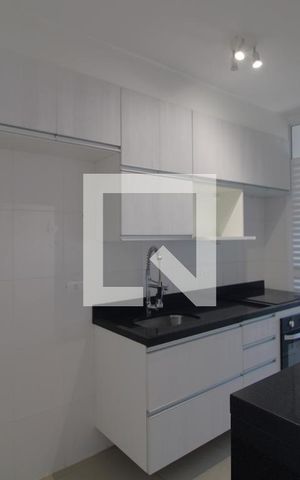 Apartamento à venda com 64m², 2 quartos e 1 vagaCozinha