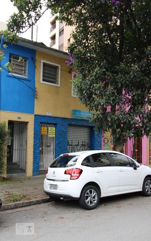 Casa à venda com 120m², 2 quartos e sem vagaFachada 