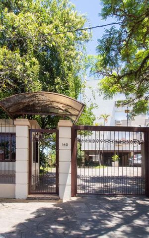 Apartamento à venda com 166m², 3 quartos e 2 vagas Apartamento à venda com 166m², 3 quartos e 2 vagasFachada