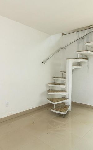 Casa para alugar com 180m², 2 quartos e sem vaga Casa para alugar com 180m², 2 quartos e sem vagaSala