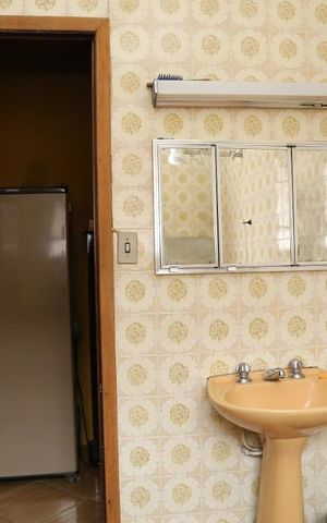 Casa à venda com 310m², 4 quartos e 3 vagasBanheiro