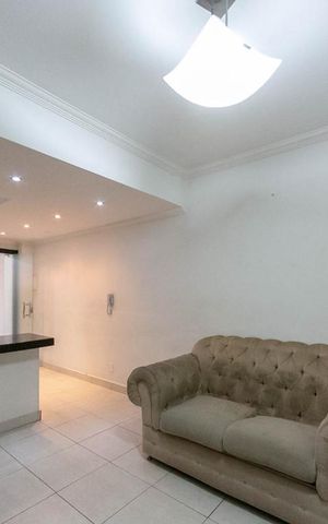 Casa de condomínio à venda com 68m², 2 quartos e 1 vagaSala
